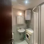 Aurelia Residences * 라브다