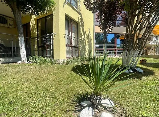 Aurelia Residences Ravda